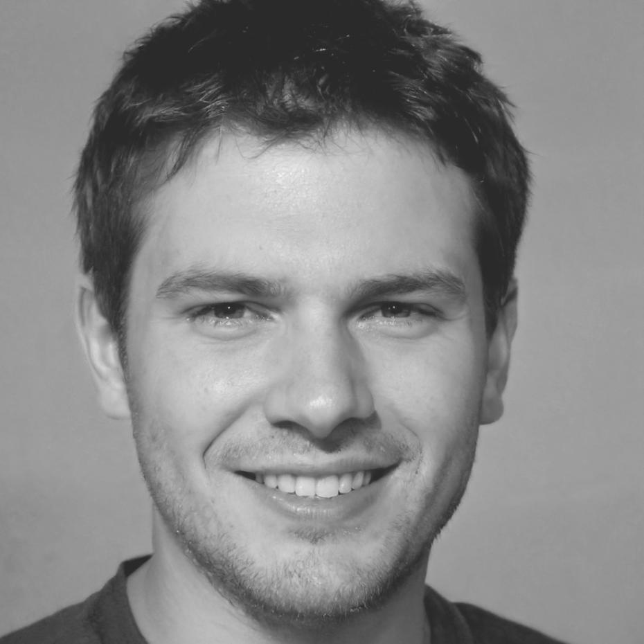 Bartłomiej Kwiatkowski, specjalista ds. zgodności regulacyjnej